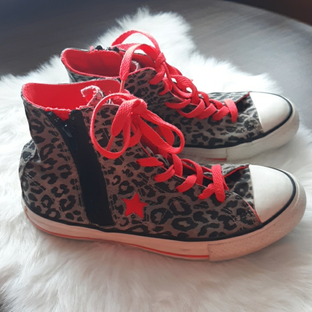 Womens Converse One Star High Tops Leopard